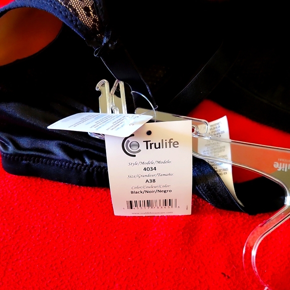 **NEW** - Picture 2 of 3